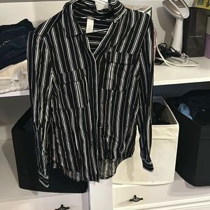 H&M Black and White Shirt